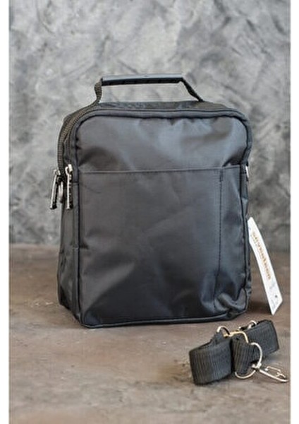 El ve Omuz Askılı Siyah Suya Dayanıklı Tekstil Çanta Orta Boy Şık Görünüm modelleri