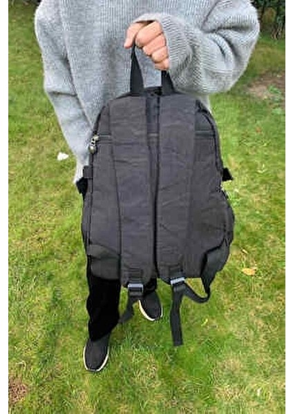 Suya Dayanıklı Büyük Boy Siyah Sırt Çantası Günlük Kullanım için Şık ve Fonksiyonel modelleri