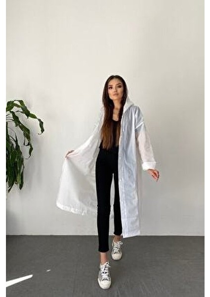 Kadın Beyaz Çıt Çıt Detay Şeffaf Yağmurluk indirimleri