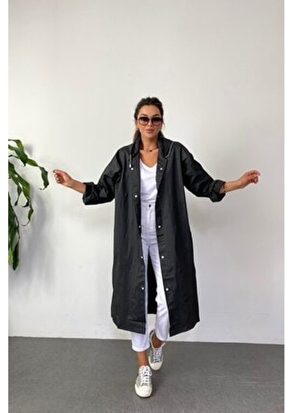 Kadın Siyah Çıt Çıt Detay Şeffaf Yağmurluk modelleri
