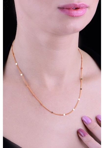 925 Ayar Rose Gümüş Pullu Gurmet Zincir Kolye – Özel Tasarım, Zarif ve Şık Görünüm fiyatları