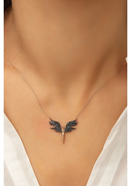 925 Ayar Gümüş, Zirkon Taşlı Mikail Meleği Tasarım Kolye – Melek ve Peri Koleksiyonu Özel Takı modelleri