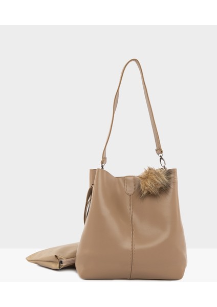 Siyah Kadın Biritli Mıknatıs Çıtçıtlı Çanta M000002770 indirimleri