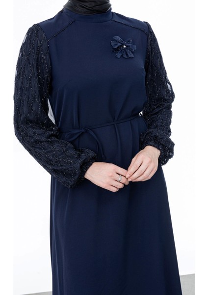 Garni Kumaşlı Broşlu Elbise - Lacivert modelleri