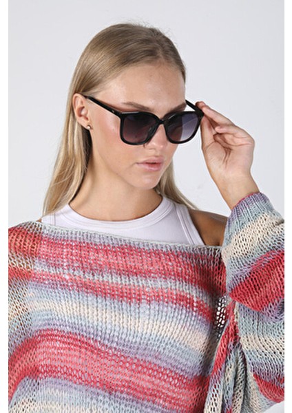 Kadın Güneş Gözlüğü Selin Geometrik Siyah Çerçeve Siyah Cam modelleri