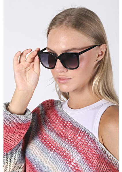 Kadın Güneş Gözlüğü Selin Geometrik Siyah Çerçeve Siyah Cam fırsatları