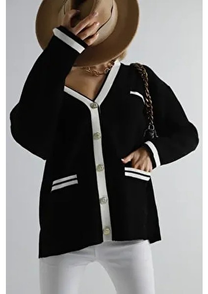 Siyah Gold Düğmeli Şerit Detaylı Oversize Triko Hırka