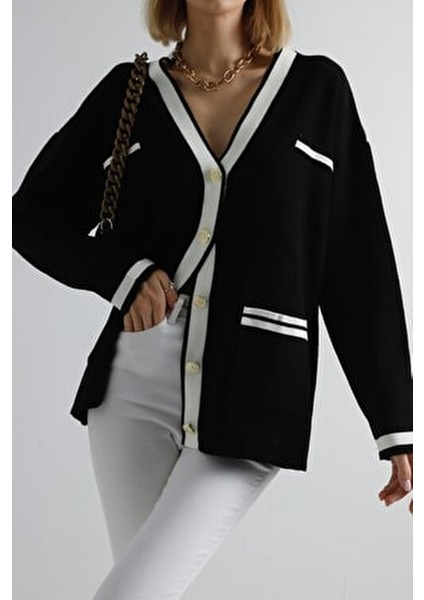 Siyah Gold Düğmeli Şerit Detaylı Oversize Triko Hırka fiyatları