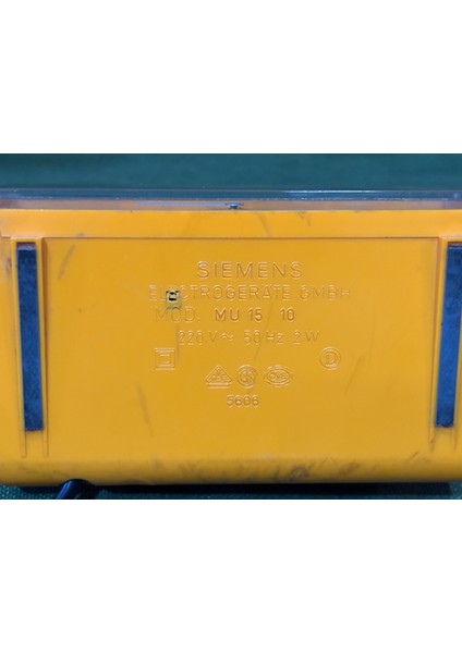 Siemens Elektrikli Masa Saati 13 cm 7 cm 7,5 cm Ölçülerinde