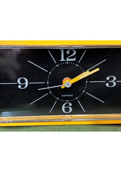 Siemens Elektrikli Masa Saati 13 cm 7 cm 7,5 cm Ölçülerinde indirimleri