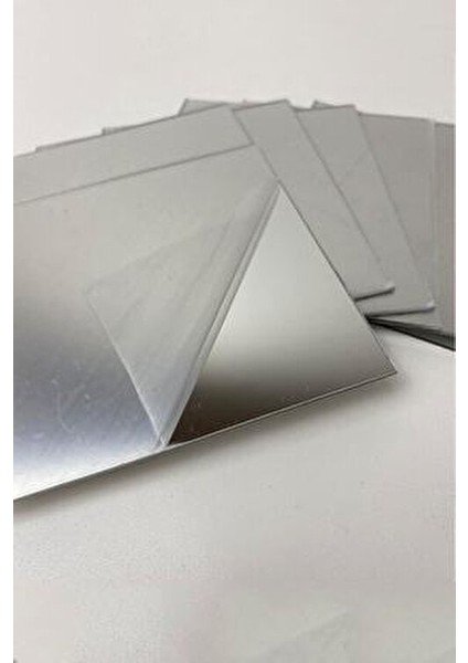 Dekoratif Pleksi Ayna Kendinden Yapışkanlı 40X30 1 Adet fiyatları