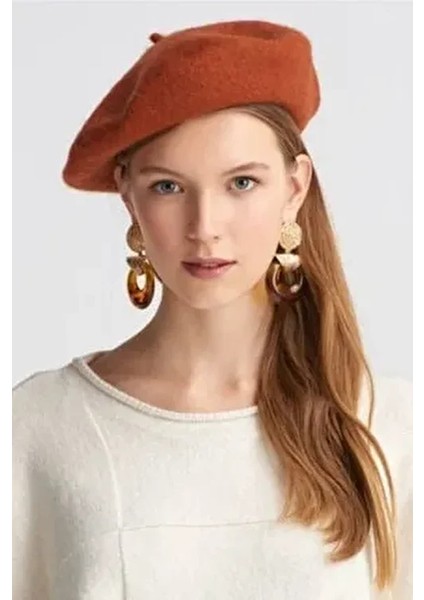 Fransız Ressam Keçe Bere Kiremit