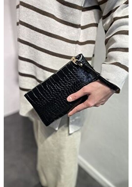 Kadın Siyah Pörtföy El Çantası Kroko Croco fiyatları