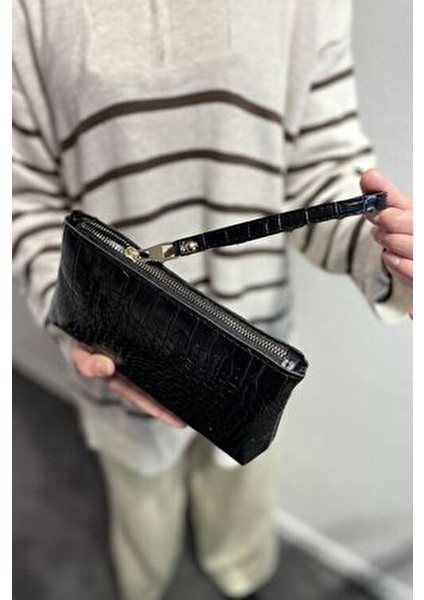 Kadın Siyah Pörtföy El Çantası Kroko Croco indirimleri