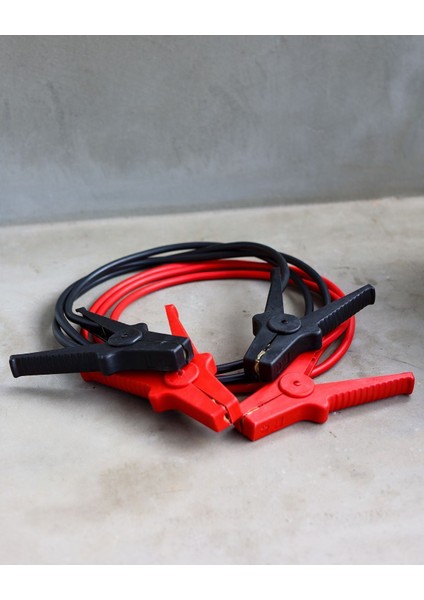 16 mm² Akü Takviye Kablosu – 6V/12V/24V Uyumlu, İzole Plastik Maşalı, 2,5 m Dayanıklı ve Güvenli Kullanım