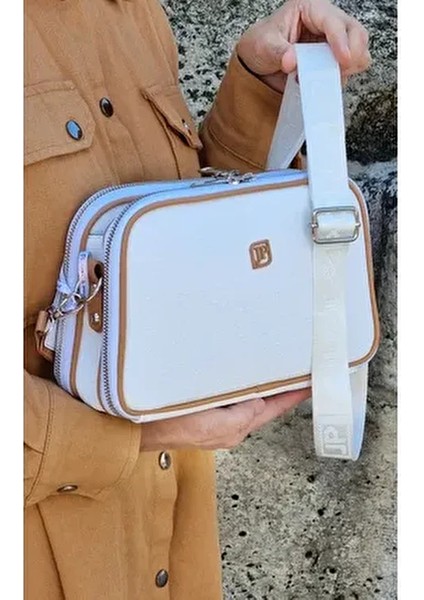 Beyaz Kadın 6 Gözlü Çapraz Çanta Suni Deri Şık Görünüm Basic Koleksiyonu