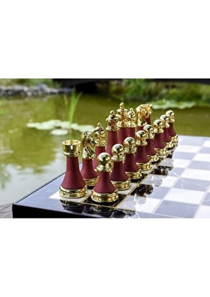 Premium Satranç Takımı, Eşsiz Metal ve Mermer Desenli Satranç Takımı, Metal Satranç fırsatları