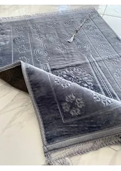 Lüks Kalın Yumuşak Peluş Kaymaz Taban Özellikli Hediyelik Çeyizlik Seccade Tesbih fiyatları