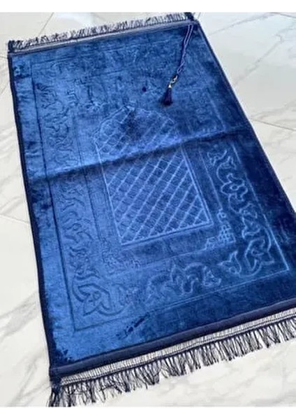 Lüks Kalın Yumuşak Peluş Kaymaz Taban Özellikli Hediyelik Çeyizlik Seccade Tesbih