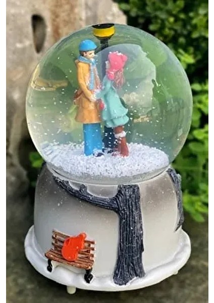 Kar Küresi Kış Masalı Temalı Büyük Boy Püskürtmeli Kar Küresi Müzik Kutusu Büyük Boy Işıklı Müzikli