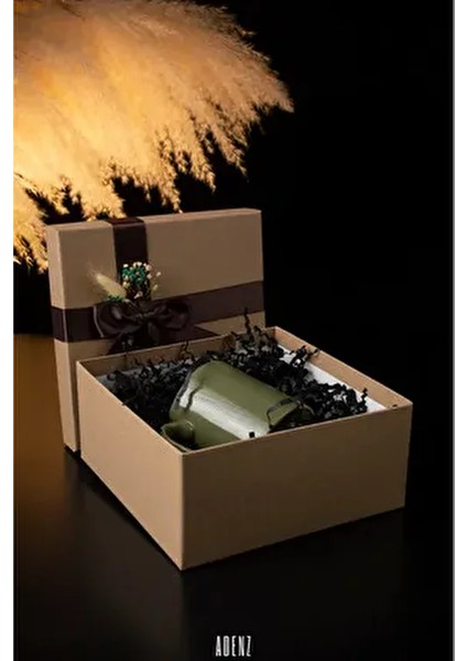 Hediye Kutusu Kraft - Kırpık Kağıt - 1 Sınıf Kahverengi Saten Kurdele- Kuru Çiçek Süsleme 20X20X9CM modelleri