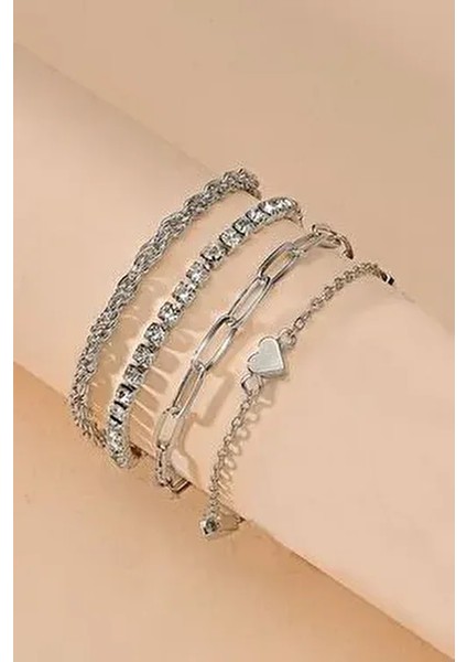 Kadın 4'lü Kalp Detaylı Gümüş Renk Kombin Bileklik Seti