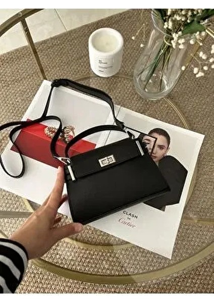 Siyah Kadın Mini Çapraz Askılı Çanta