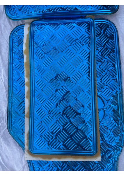 Tüm Araçlara Uyumlu Oto Paspas indirimleri