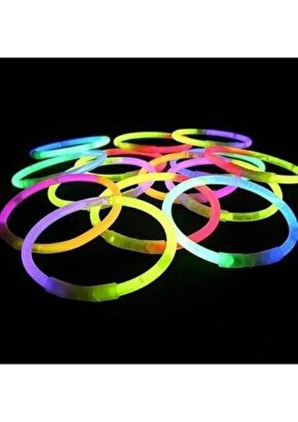 Fosforlu Çubuk Bileklik Glow Stick 50 Çubuk 50 Bağlantı Aparatı Doğum Günü Kutlama Konser Etkinlik modelleri