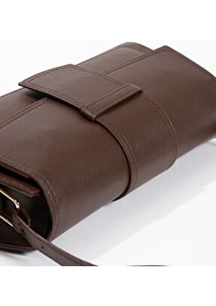 Şık Tasarımlı Klasik Stil Baget Çapraz Çanta