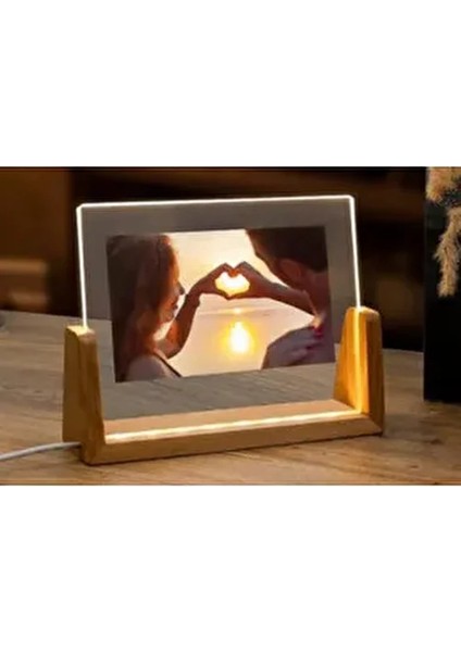 Ledli Ahşap Çerçeve