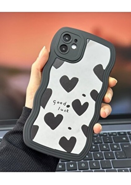 Iphone 11 Uyumlu Aynalı Siyah Kalp Tasarım Dalgalı Kenar Darbe Önleyici Silikon Kılıf fırsatları