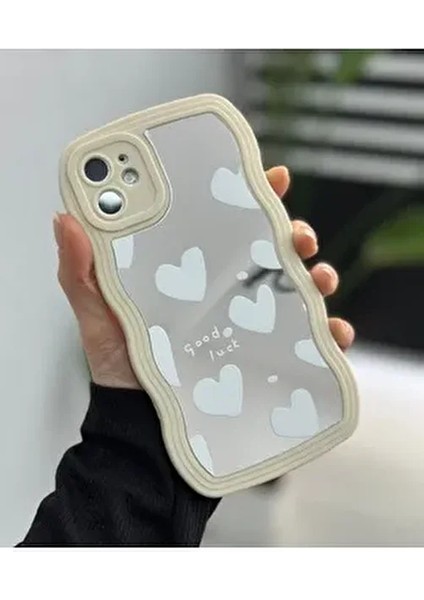 Iphone 11 Uyumlu Aynalı Beyaz Kalp Tasarım Dalgalı Kenar Darbe Önleyici Silikon Kılıf