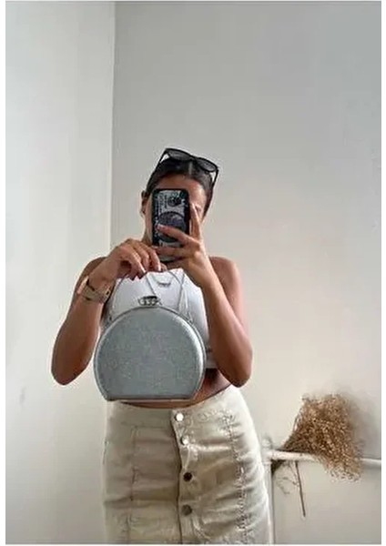 Gümüş Simli Kadın Simli Abiye Çanta Matara