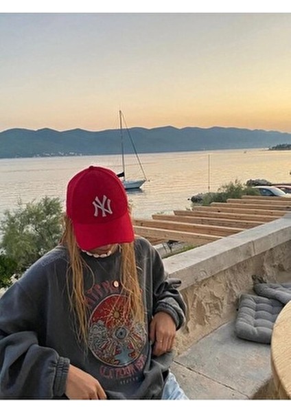 Unisex Spor Şapka Farklı Renk Seçenekleriyle modelleri