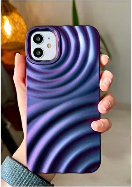 Iphone 11 Uyumlu 3D Aurora Kabartma Mor Renk Geçişli Mat Silikon Kılıf