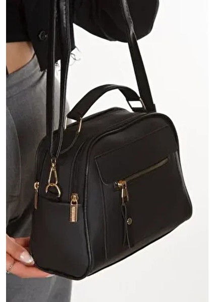 Kadın Lacost Deri Çapraz Askılı Çanta Şık ve Ergonomik 0-15 lt Kapasite