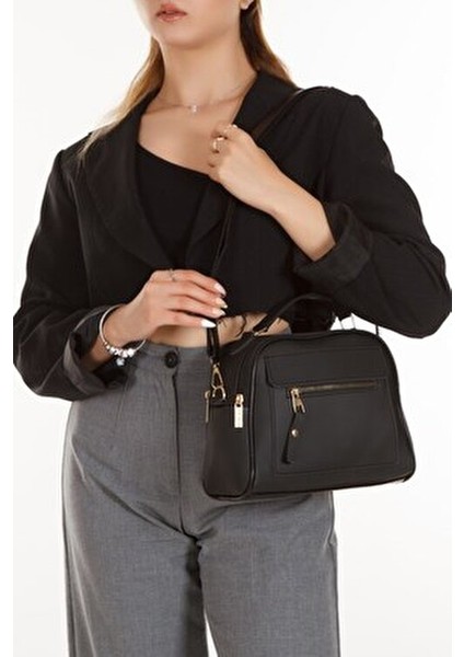 Kadın Lacost Deri Çapraz Askılı Çanta Şık ve Ergonomik 0-15 lt Kapasite fiyatları