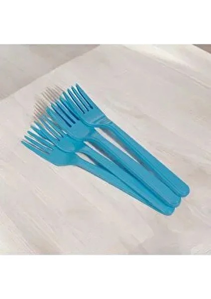 Elsa Lı 8 Kişilik Tabak Bardak Çatal Seti 21 cm Renkli Karlar Ülkesi Temalı fiyatları