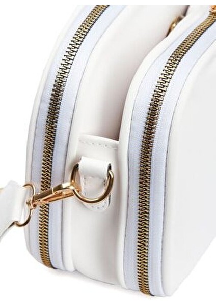 Kadın Yonca Detaylı Çapraz Askılı Beyaz Omuz Çantası