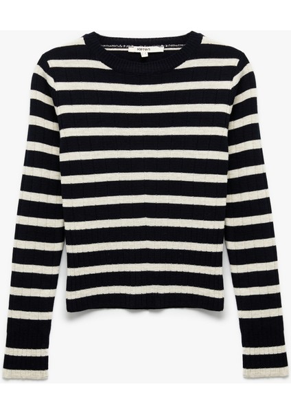 Uzun Kollu Bisiklet Yaka Triko Kazak