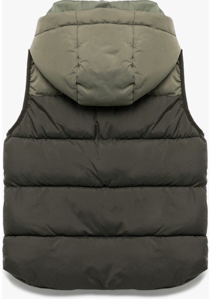 Renk Bloklu Cepli Etiket Detaylı Fermuarlı Kapşonlu Kolsuz Şişme Yelek fiyatları