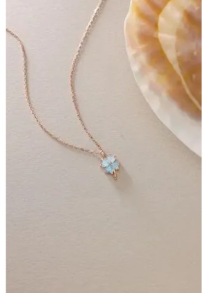 925 Ayar Gümüş Rose Kaplama 4 Yapraklı Mavi Taşlı Yonca Kolye fırsatları