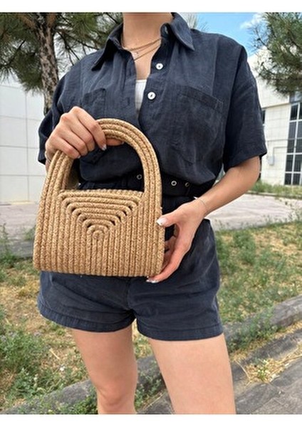 Soft Mini Jüt Hasır Portföy Clutch El Çantası Doğal Şıklık ve Hafif Tasarım fiyatları