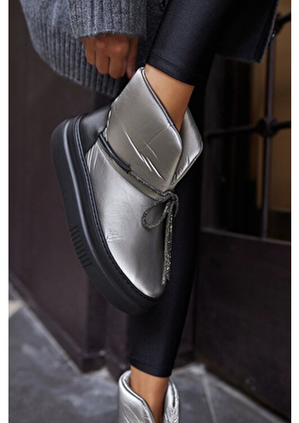 Fisayo Kadin Platin Parasut Kumaş Bot modelleri