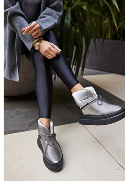 Fisayo Kadin Platin Parasut Kumaş Bot fırsatları