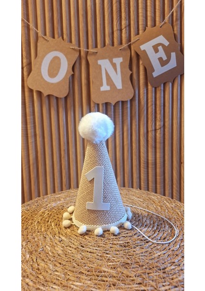 1 Yaş Şapka Jüt Kumaş Ponponlu Şapka Doğum Günü Şapkası One Şapka Ponponlu Çuval Kumaşlı fiyatları