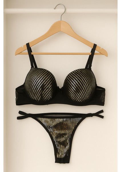 Dolgulu Pullu Sütyen Takımı fırsatları