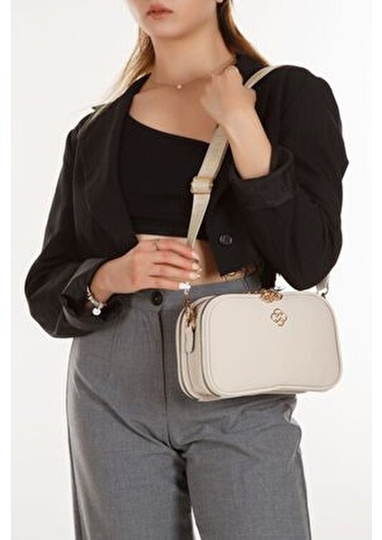 Kadın Çapraz Askılı Omuz Çantası Suni Deri Düz Desen Şık Tasarım indirimleri