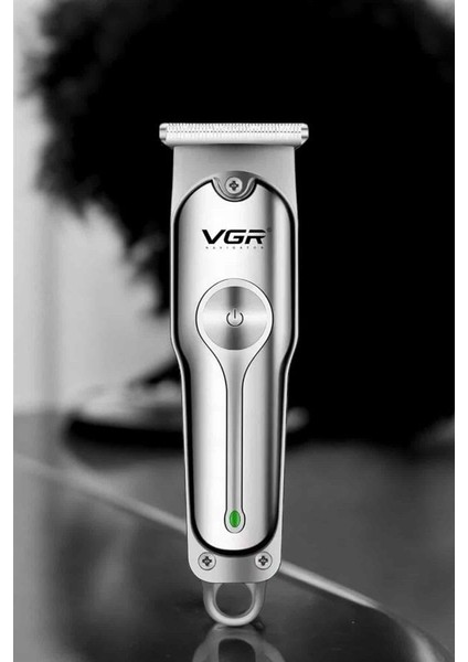 Tıraş Makinesi Güçlü Motor Şarjlı Uzun Pil Ömürlü